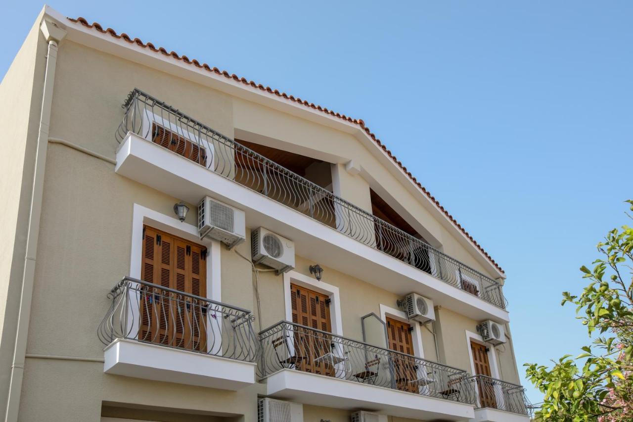 Papadatos Studios Argostoli  Bagian luar foto