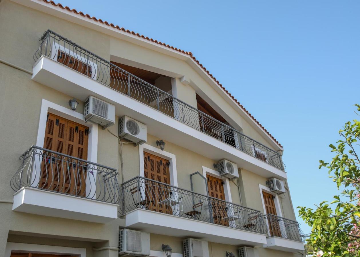Papadatos Studios Argostoli  Bagian luar foto