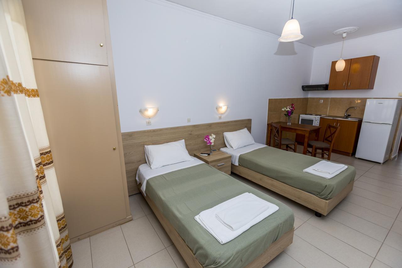 Papadatos Studios Argostoli  Bagian luar foto