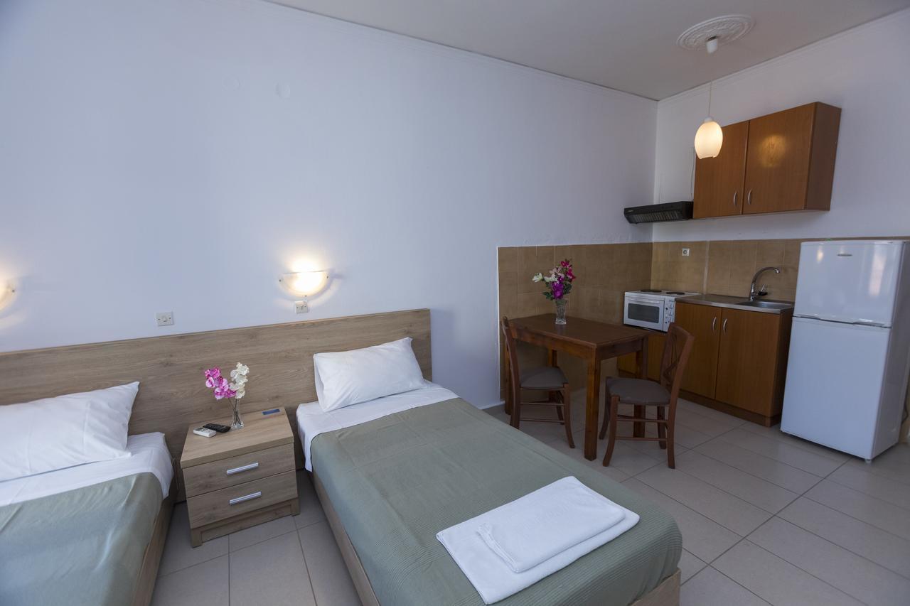 Papadatos Studios Argostoli  Bagian luar foto